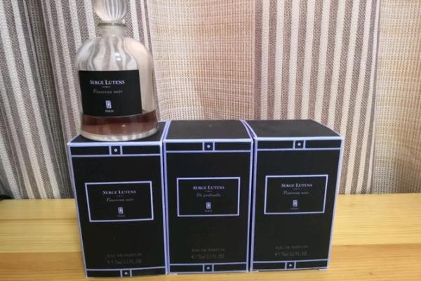 玻璃制品公司名称创意：如何选择一个独特且有吸引力的品牌名
