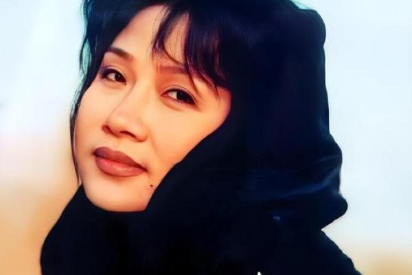 揭开李娜八字的神秘面纱，探索成功背后的命运之道